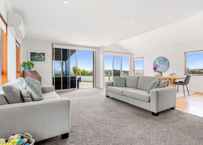  at 33 Totara Road, Stanmore Bay, Rodney, Auckland