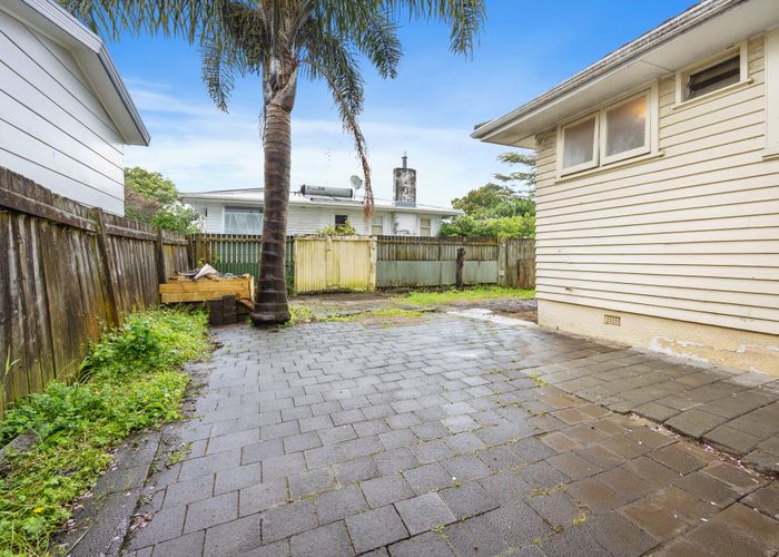  at 14 Lorraine Avenue, Mount Albert, Auckland City, Auckland