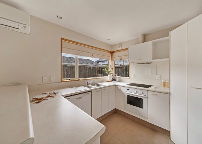  at Unit 2/15 Dilworth Street, Riccarton, Christchurch City, Canterbury