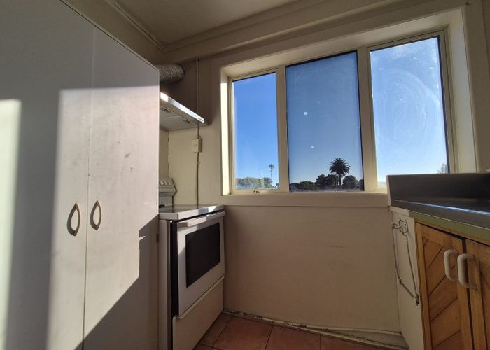  at 2/166 Queens Road, Panmure, Auckland City, Auckland