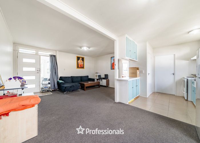  at 121-123J Bell Road, Waiwhetu, Lower Hutt, Wellington