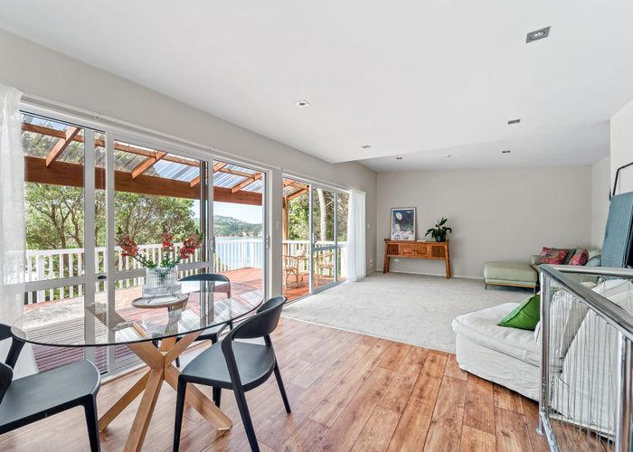  at 21 Ocean View Road, Hatfields Beach, Orewa