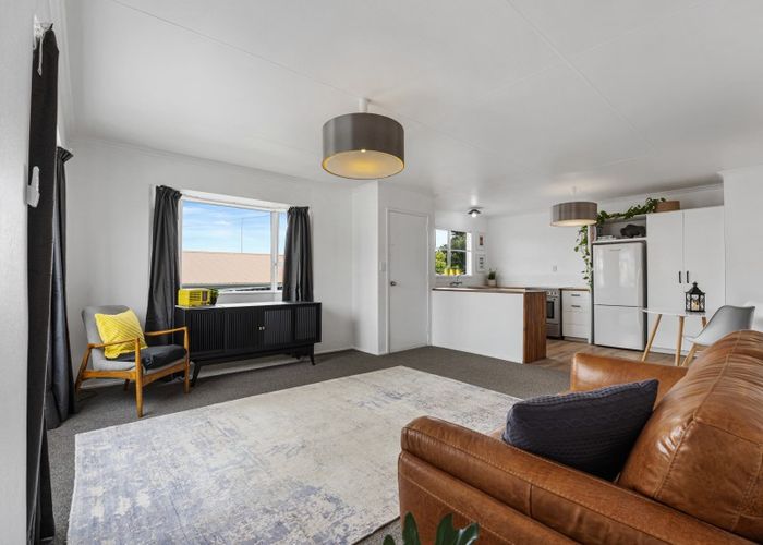  at 1/18 Herekawe Drive, Spotswood, New Plymouth