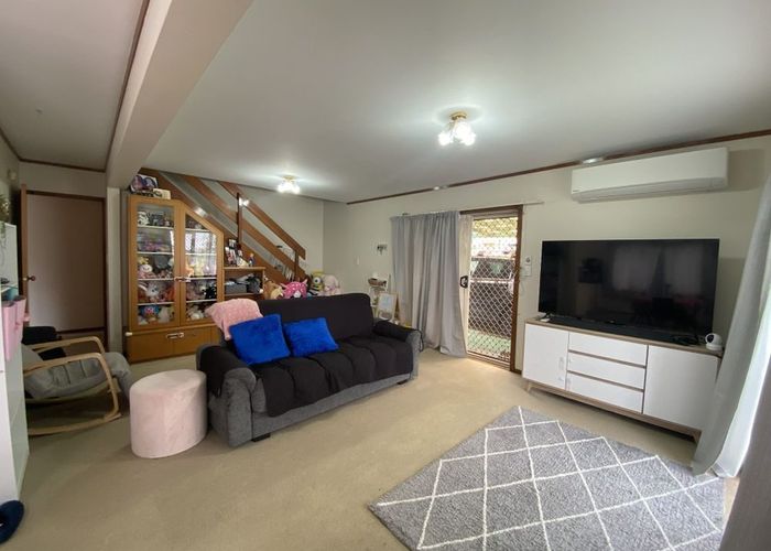  at 14 Sylvester Ave, Mount Roskill, Auckland City, Auckland