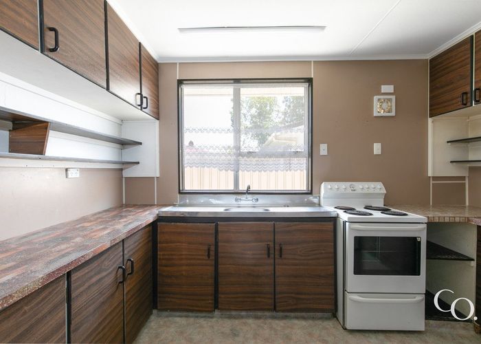  at 2/9 Lyttelton Crescent, Tamatea, Napier