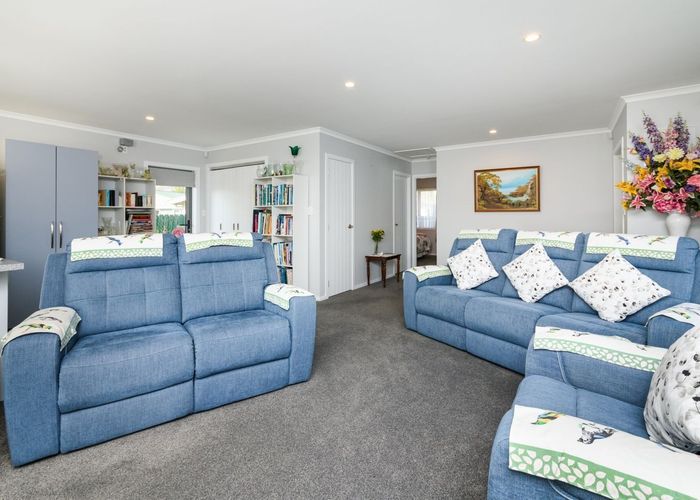  at 17 Sinclair Avenue, Highbury, Palmerston North