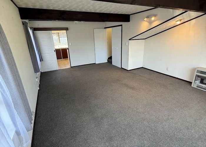  at 2/396 Cambridge Terrace, Waterloo, Lower Hutt, Wellington