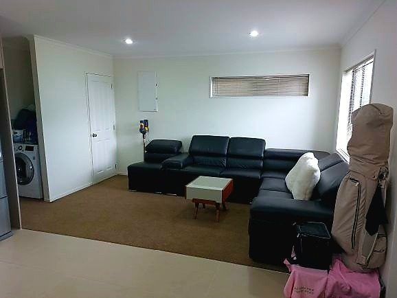  at 1 Petrel Place, Massey, Waitakere City, Auckland