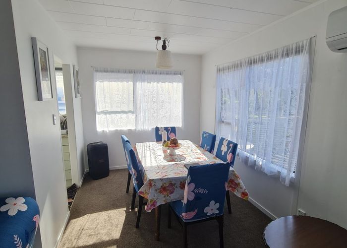  at 2/54 Ambler avenue, Glen Eden, Waitakere City, Auckland
