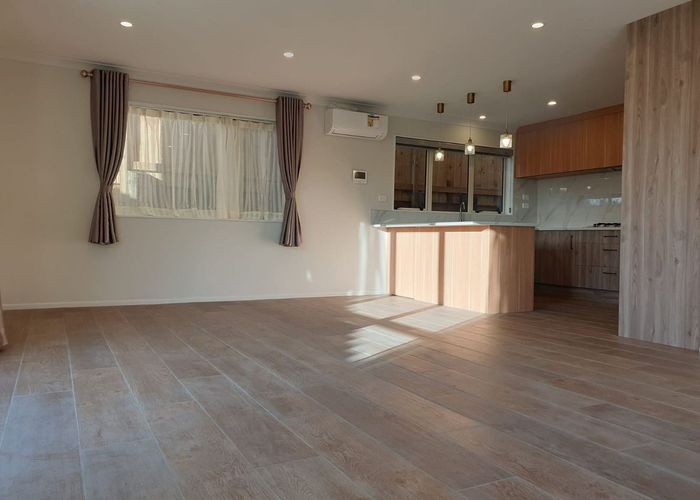  at 7A Marco Place, Highland Park, Manukau City, Auckland