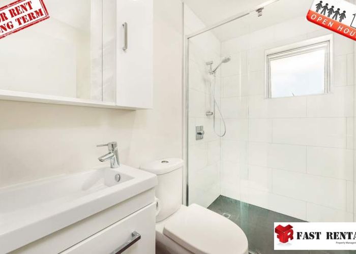  at 1/47 Northboro Rd--Viewing--On Sat 10th May at 1:30-1:50pm, Belmont, North Shore City, Auckland