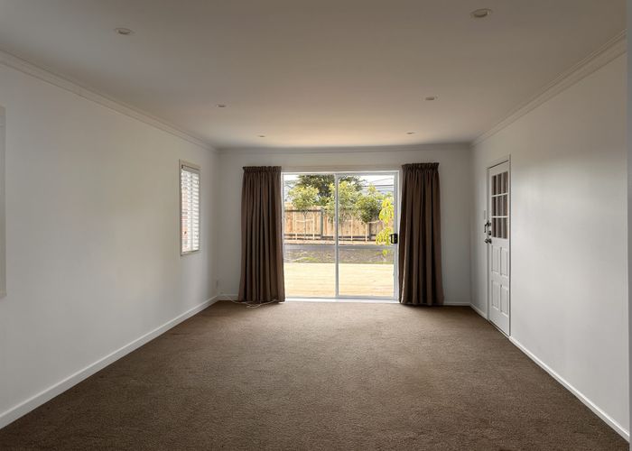  at 1/14 Drake Street, Howick, Manukau City, Auckland
