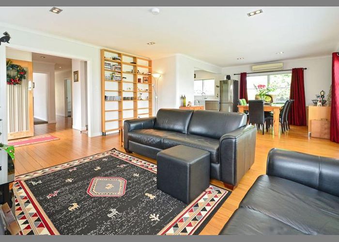  at 6 Gills Avenue, Papakura, Papakura