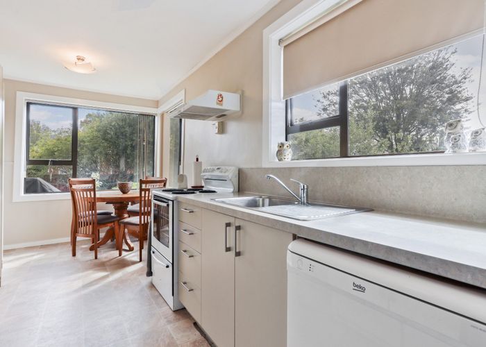  at 4 Rowcliffe Crescent, Avonside, Christchurch City, Canterbury