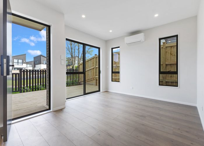  at Lot 2/69 Priestley Drive, Bucklands Beach, Manukau City, Auckland