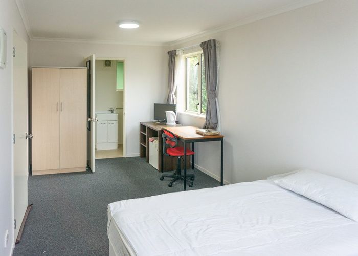  at 1-5/50 Park Street, North Dunedin, Dunedin, Otago