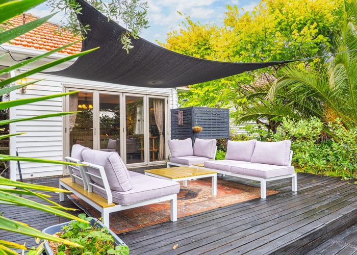  at 24 Maxwell Avenue, Durie Hill, Whanganui, Manawatu / Whanganui