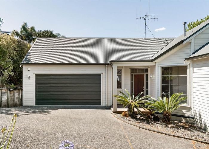  at 111 Kaitemako Road, Welcome Bay, Tauranga, Bay Of Plenty