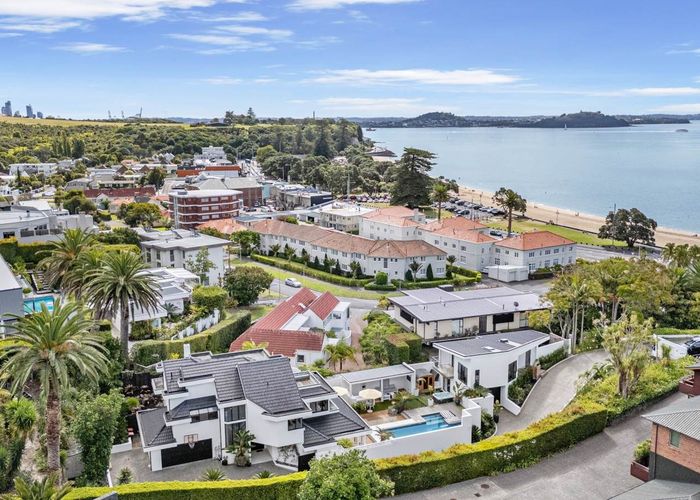  at 9 Selwyn Avenue, Mission Bay, Auckland City, Auckland