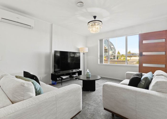  at 205 Puhinui Road, Papatoetoe, Manukau City, Auckland