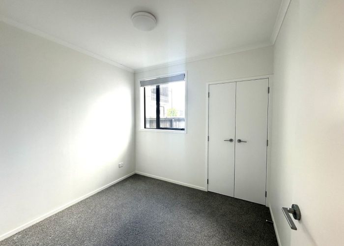  at 27 Manarini Road, Westgate, Auckland