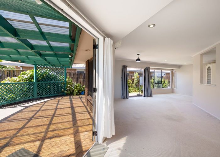  at 8 Lotus Avenue, Mount Maunganui, Mount Maunganui