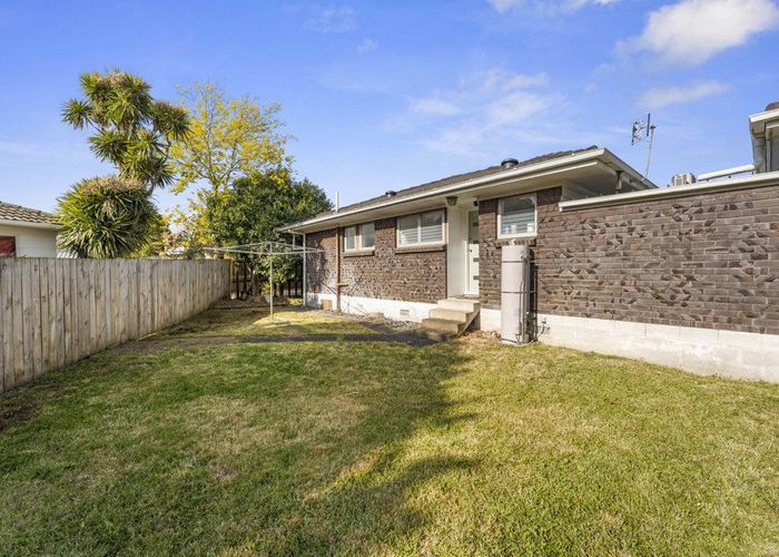  at 2/531a Weymouth Road, Weymouth, Manukau City, Auckland
