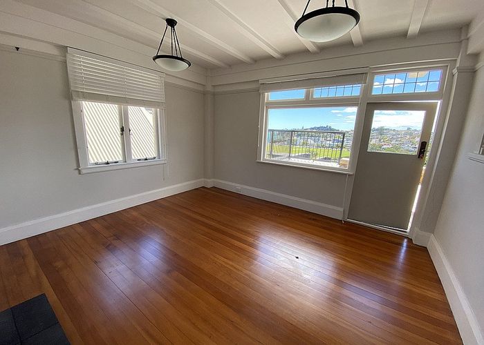  at 3 Auckland Road, St Heliers, Auckland