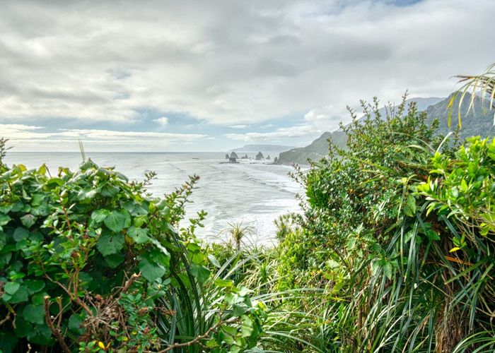  at 1307 Coast Road, Rapahoe, Grey, West Coast