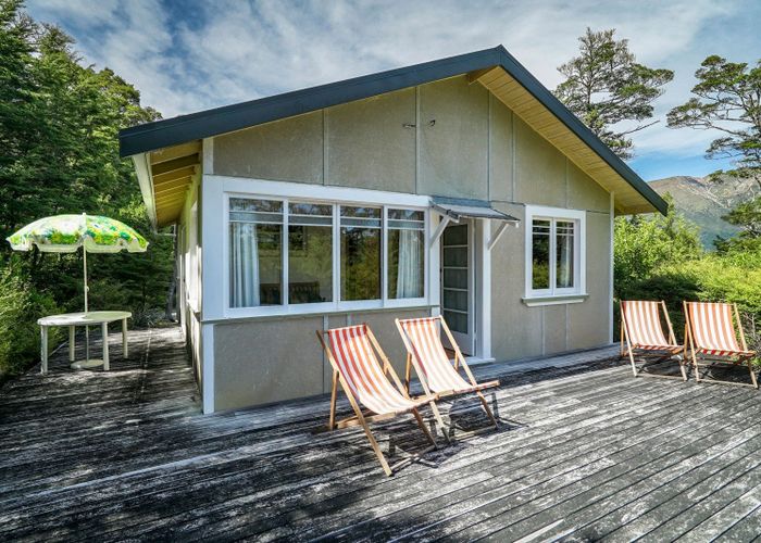  at 14 Robert Street, ST. ARNAUD