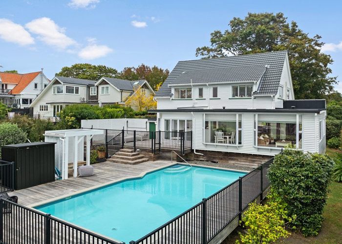  at 29 Parkside Street, Saint Heliers, Auckland City, Auckland