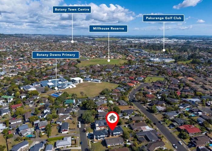  at 7B Maroubra Place, Botany Downs, Manukau City, Auckland