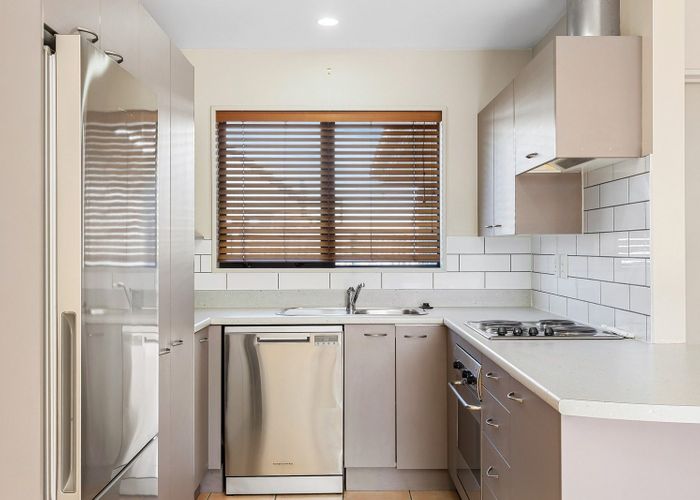  at 63 Parade Court, Addington, Christchurch City, Canterbury