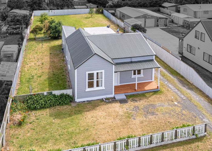  at 86 Hinau Street, Castlecliff, Whanganui