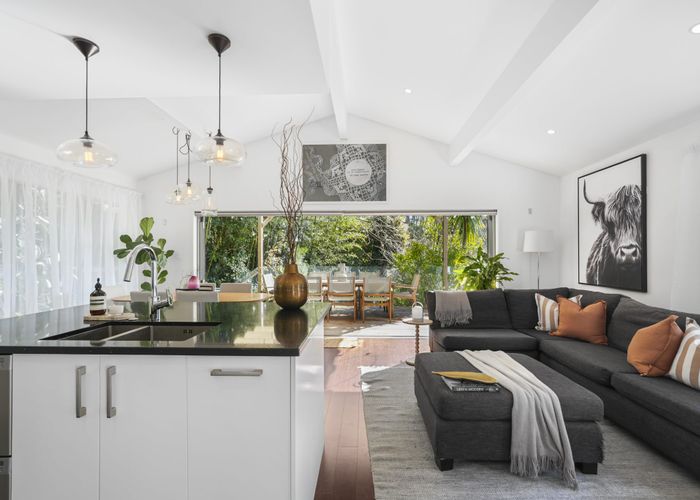  at 17 McClintock Road, Massey, Waitakere City, Auckland