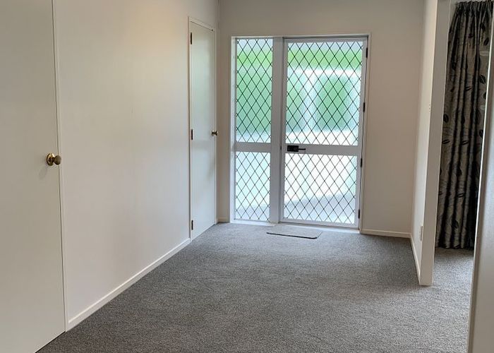  at 2/62 Walford Road, Point Chevalier, Auckland City, Auckland