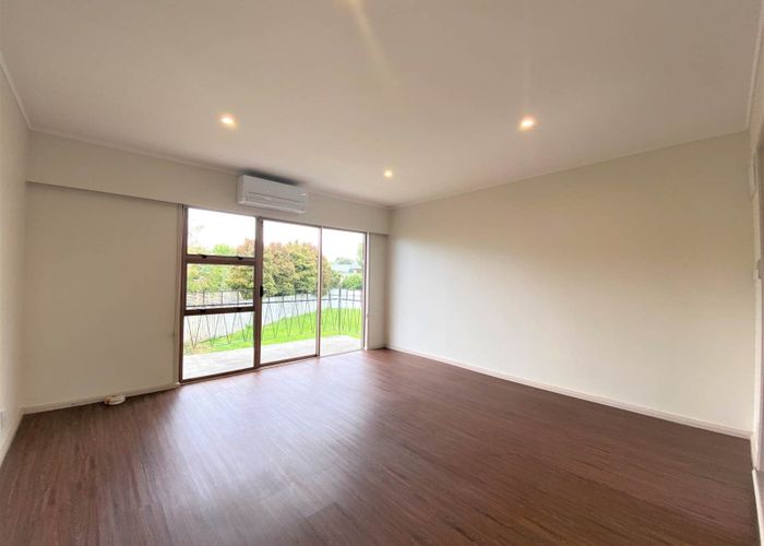  at 11/31 Blease Street, New Lynn, Waitakere City, Auckland