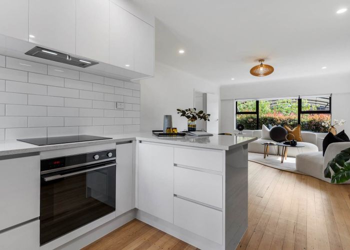  at 7/66 Waiatarua Road, Remuera, Auckland