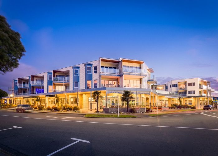  at 10/4 Seaview Road, Paraparaumu Beach, Kapiti Coast, Wellington
