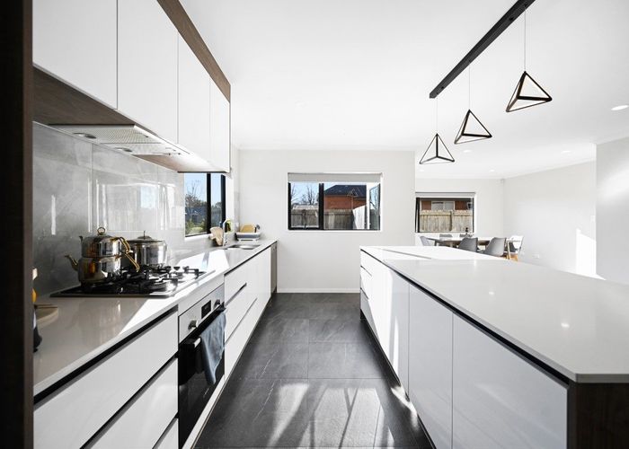  at 1/5 Rosewood Court, Huntington, Hamilton, Waikato