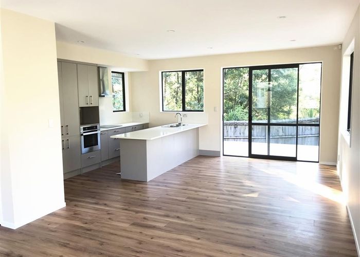 at 46 Universal Drive, Henderson, Waitakere City, Auckland