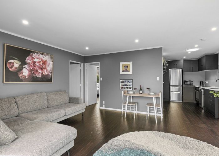  at 1 Harvard Grove, Totara Park, Upper Hutt, Wellington