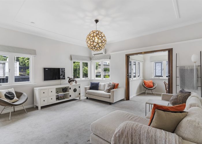  at 18 Fir Street, Waterview, Auckland