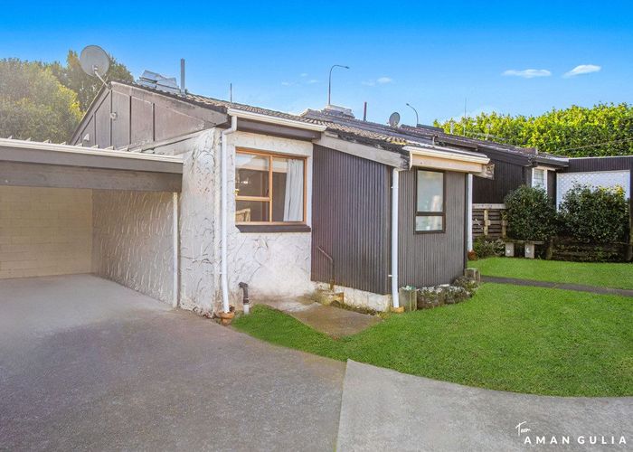  at 3/550 Glenfield Road, Glenfield, North Shore City, Auckland