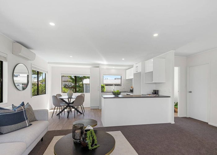  at 1/204 Parkhurst Rd, Parakai, Rodney, Auckland