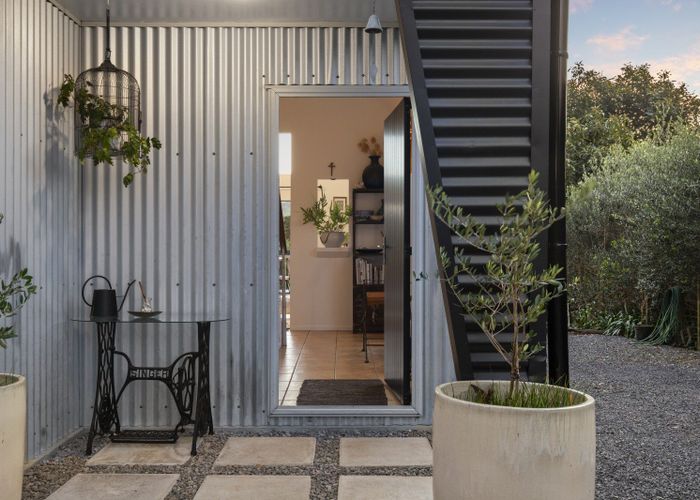  at 24B George Crescent, Buckland, Franklin, Auckland