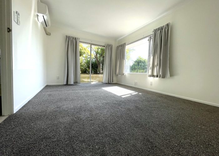  at 2/123a Gossamer Drive, Pakuranga, Manukau City, Auckland