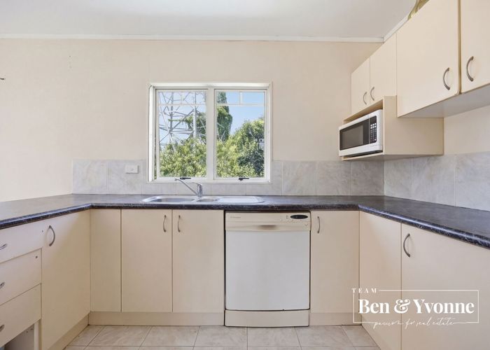  at 92 Ferndale Road, Mount Wellington, Auckland City, Auckland