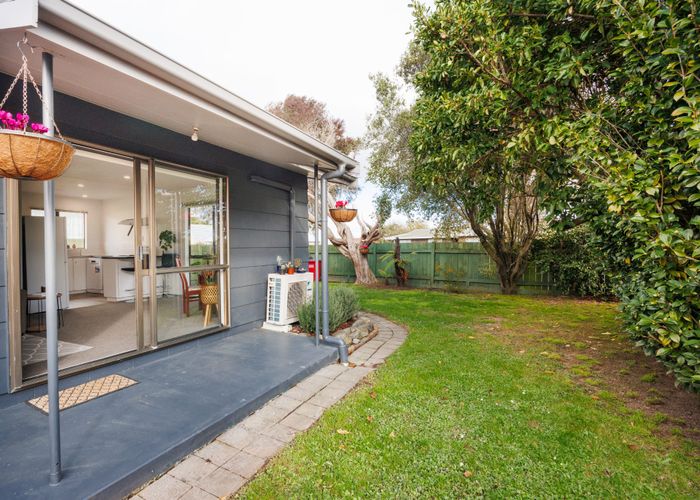  at 19A Colonial Place, Kelvin Grove, Palmerston North