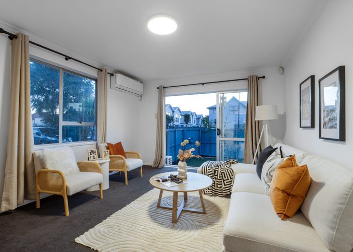  at 2/110 Barbour Street, Waltham, Christchurch City, Canterbury